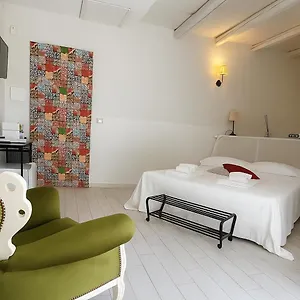 Re Bafe Guest house