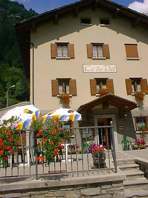 Bed and breakfast Casa Vacanze Ca' De Val Campodolcino