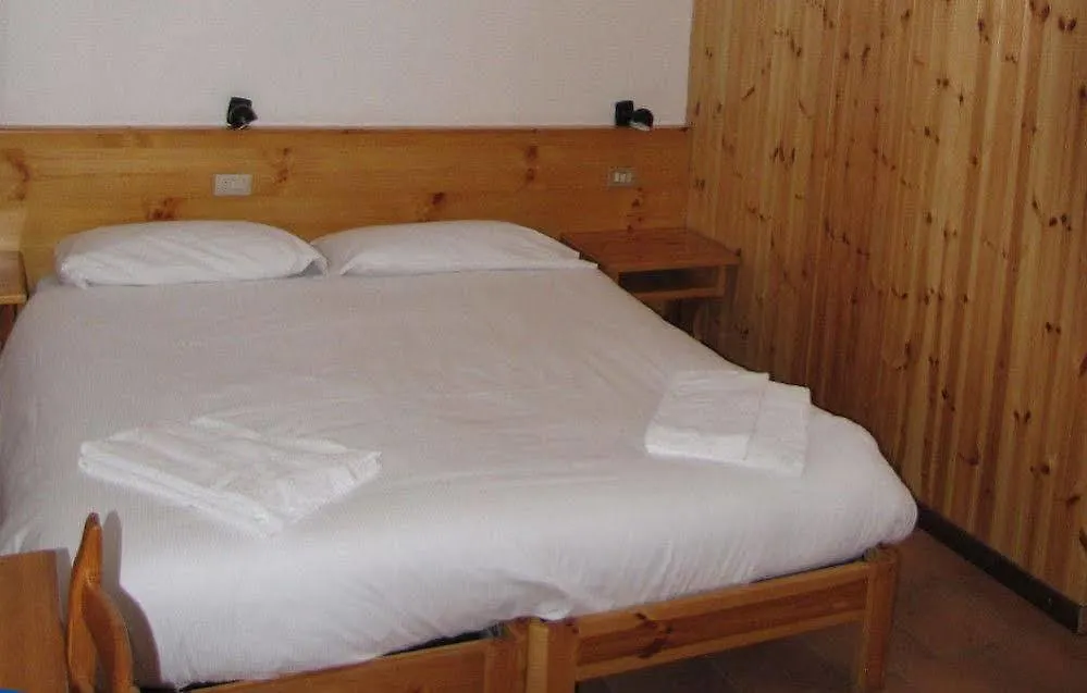 *** Bed & Breakfast Casa Vacanze Ca' De Val Campodolcino Italië